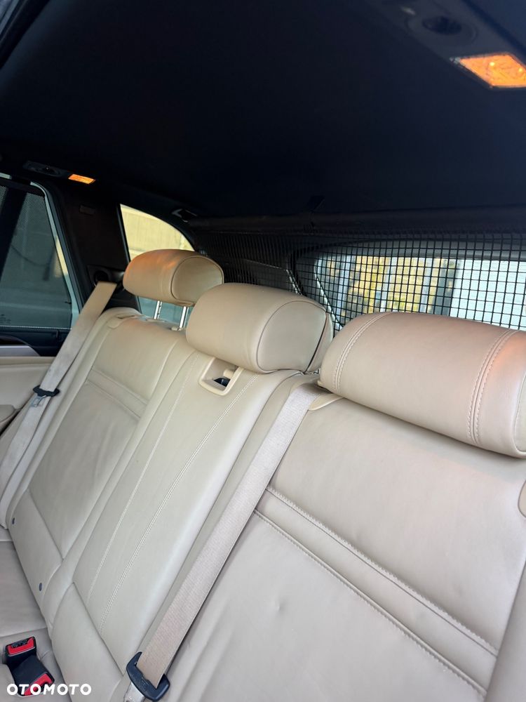BMW X5 - 30