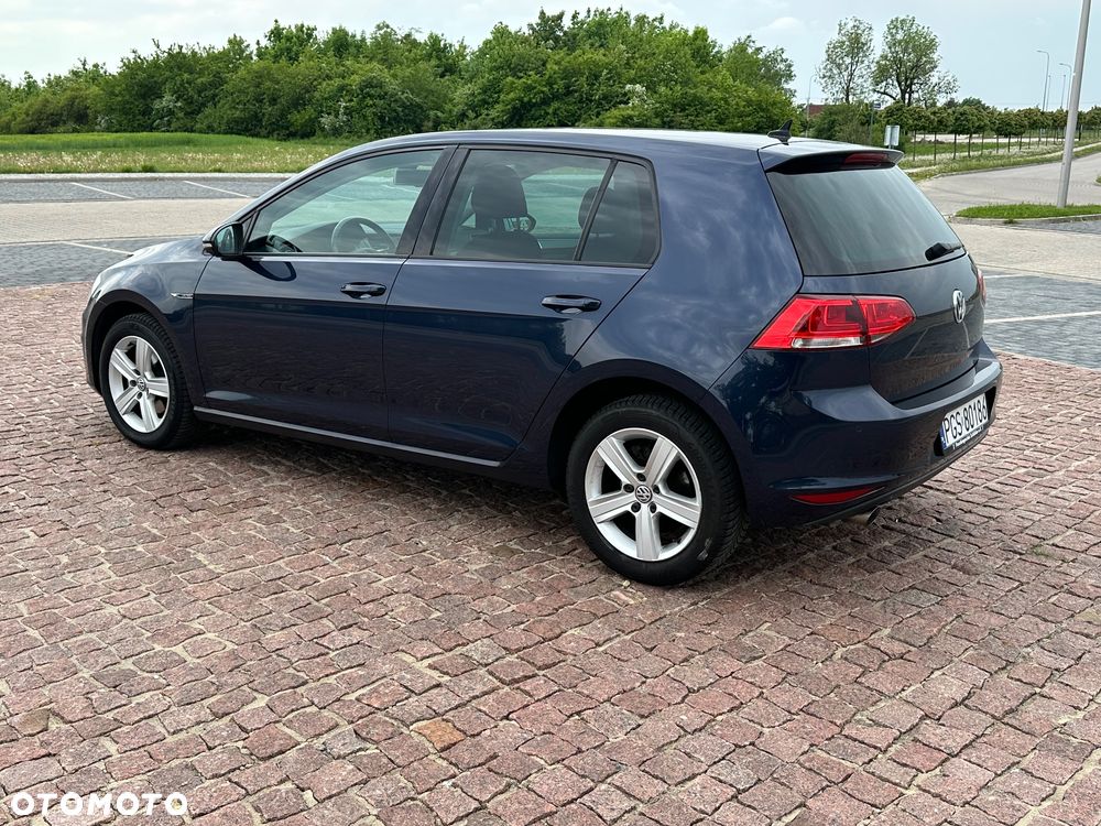 Volkswagen Golf 1.6 TDI BlueMotion Technology Lounge - 30