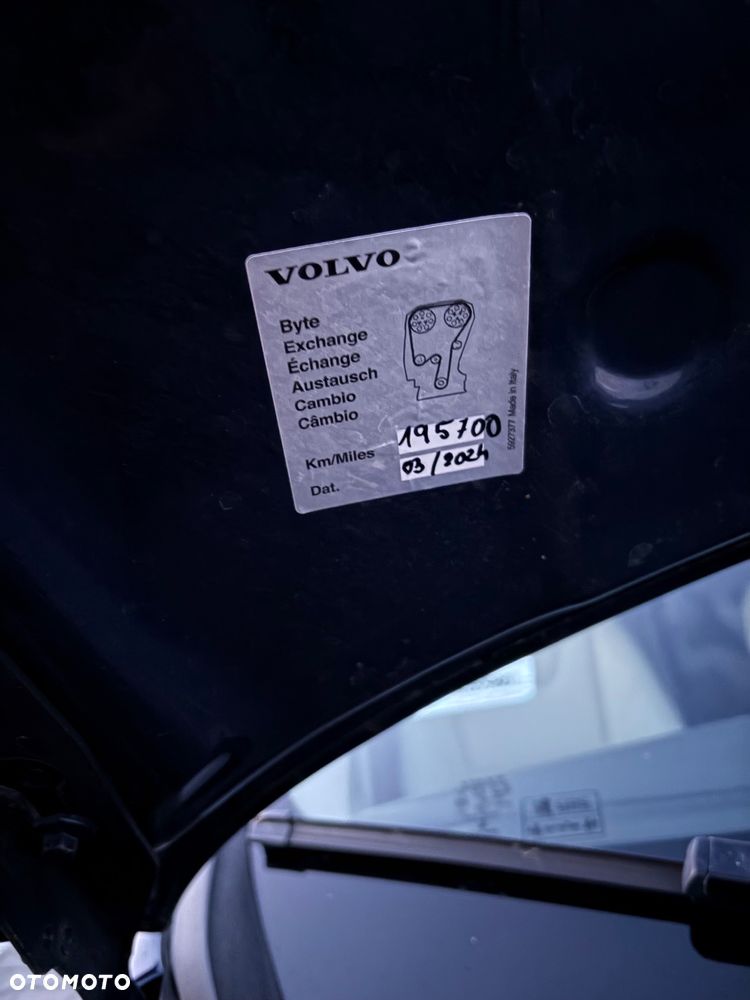 Volvo V60 D4 Geartronic Momentum - 19
