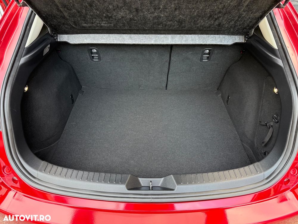 Mazda 3 SKYACTIV-G 120 Exclusive-Line - 16