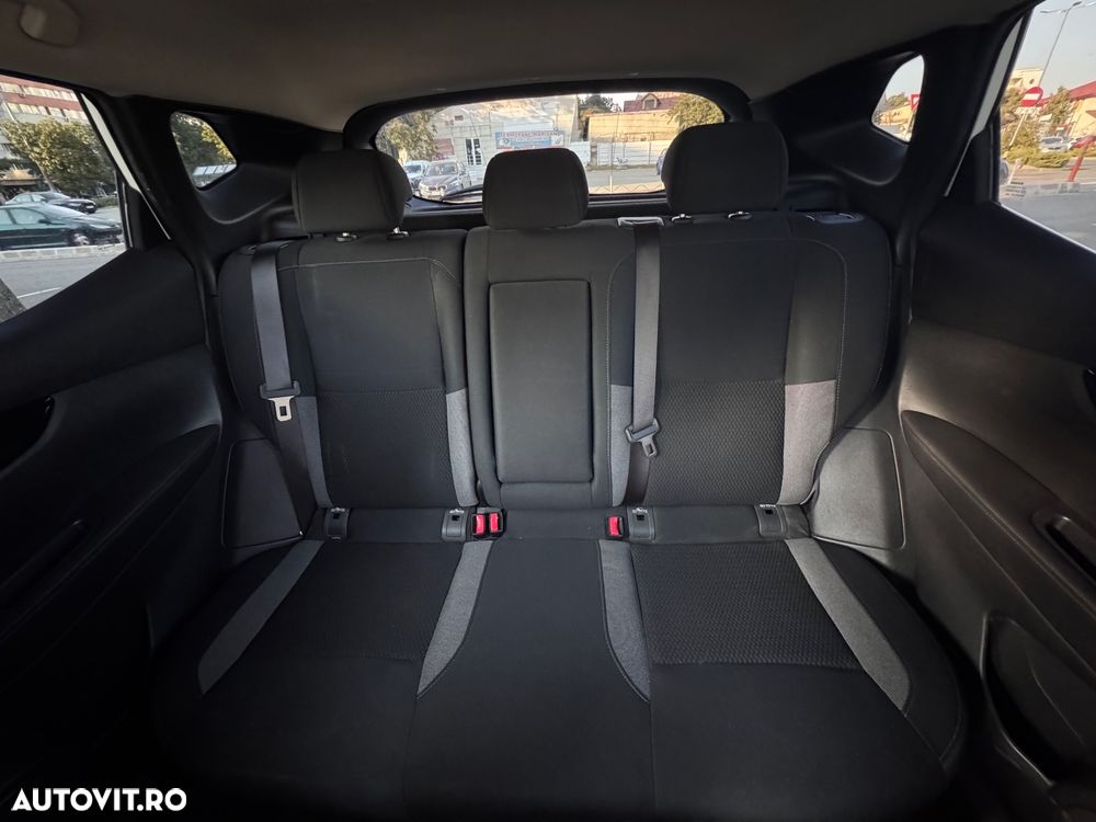 Nissan Qashqai - 22