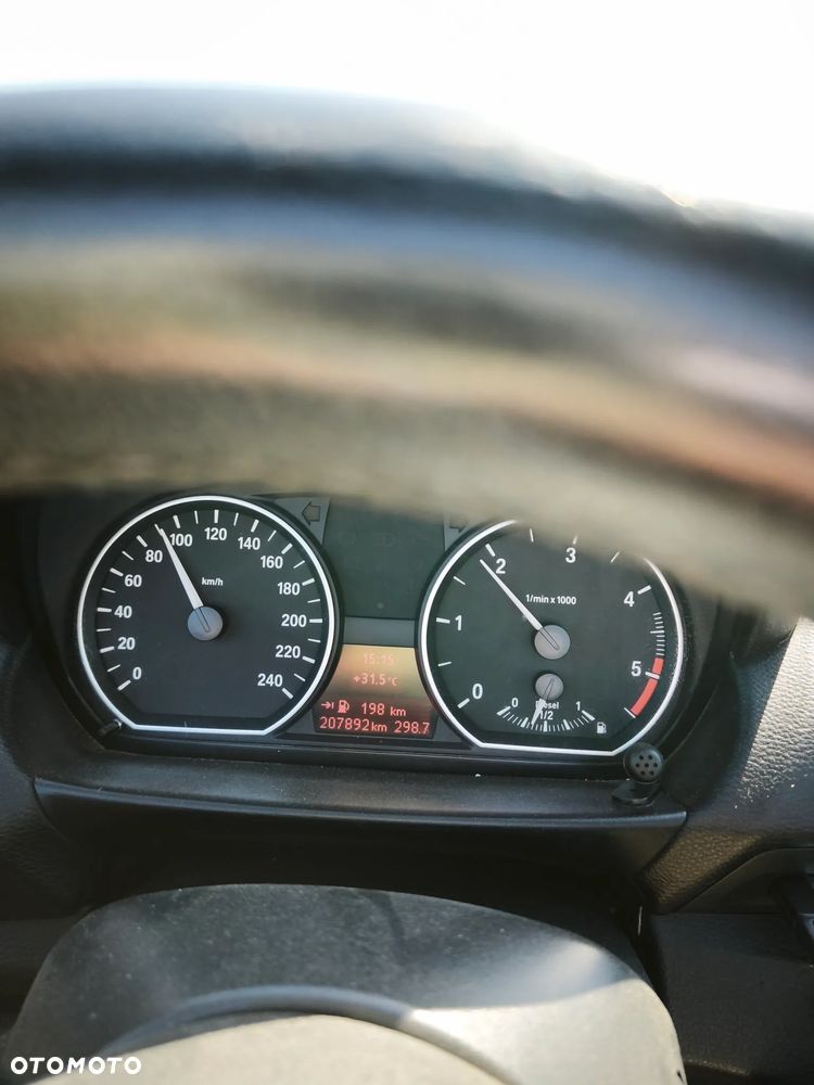 BMW Seria 1 118d - 11