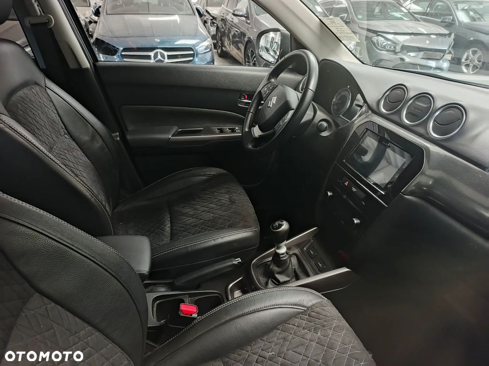 Suzuki Vitara ver-1-4-boosterjet-elegance-sun-4wd - 6