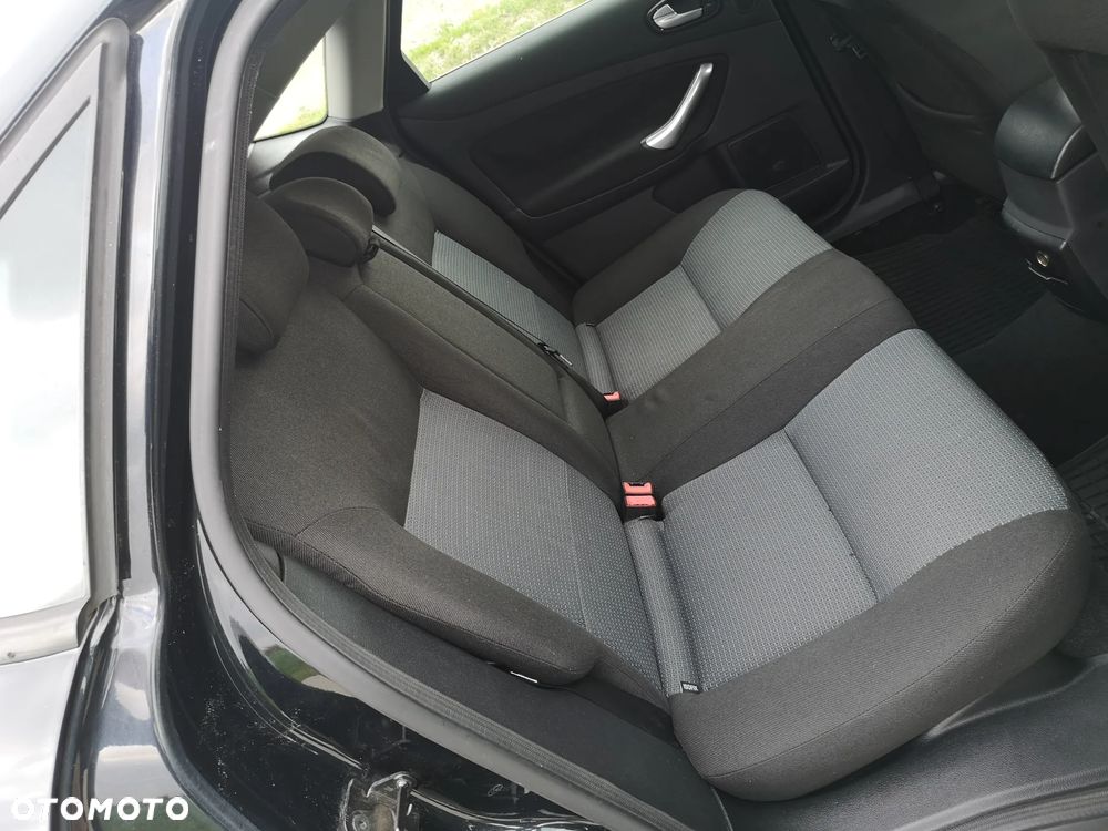 Ford Mondeo 1.8 TDCi Titanium - 7
