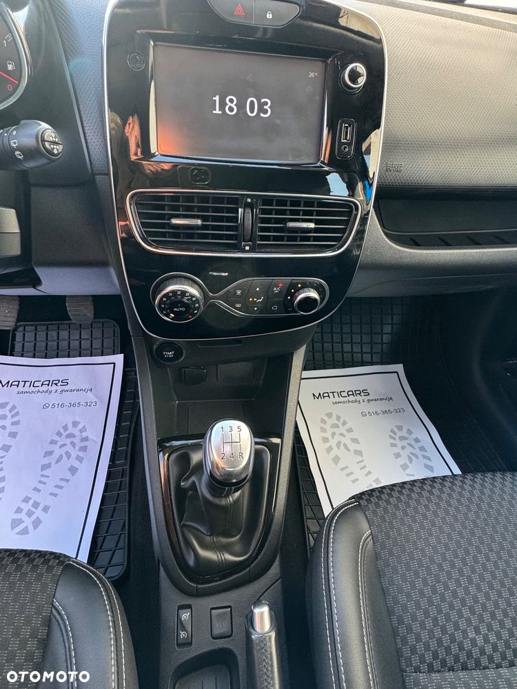 Renault Clio - 36