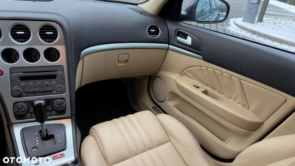 Alfa Romeo 159 2.4 JTDM 20V DPF Q-Tronic Turismo - 22