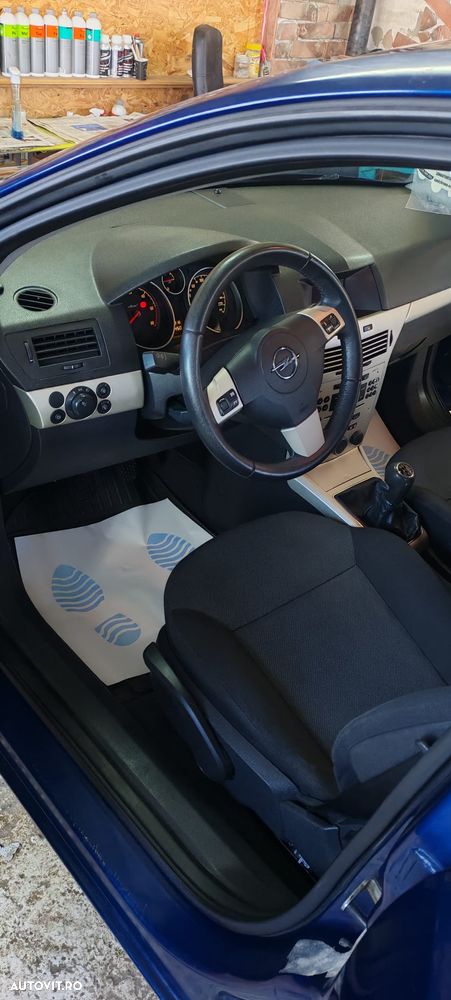 Opel Astra 1.7 CDTi Cosmo - 5