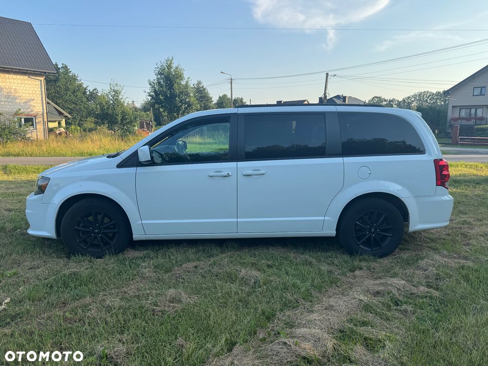Dodge Grand Caravan 3.6 R/T - 15