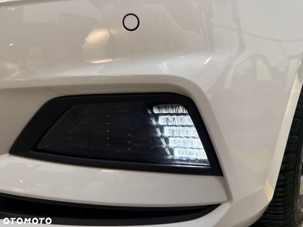 Volkswagen Polo - 28