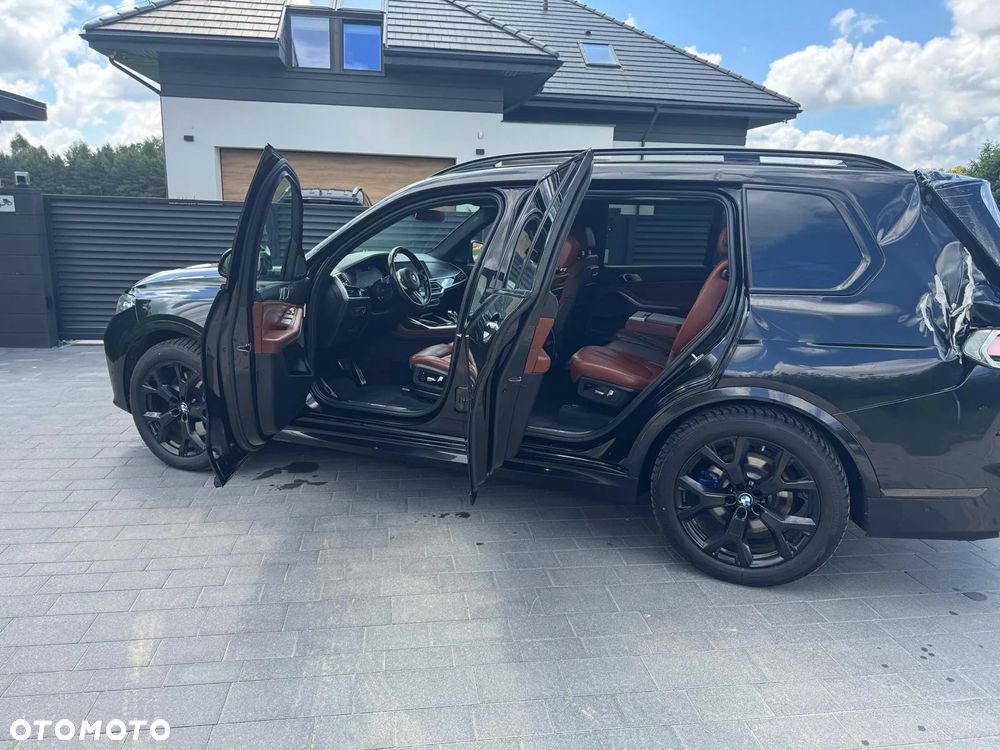 BMW X7 M50d sport - 10