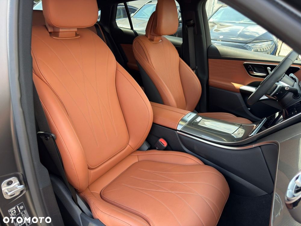 Mercedes-Benz GLC 300 mHEV 4-Matic AMG Line - 27