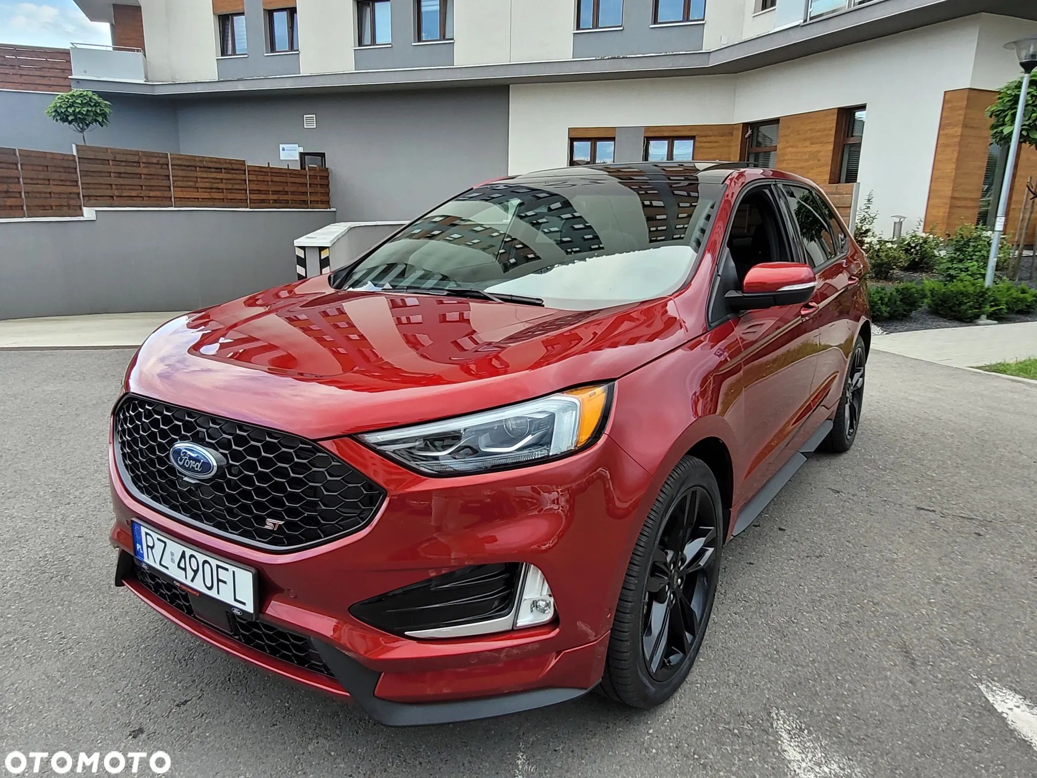 Ford Edge - 1