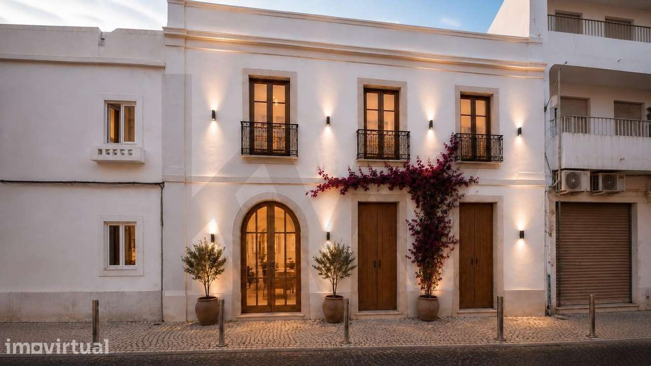Casa Memórias | Uma Possibilidade de Vida no Centro de Carvoeiro - Grande imagem: 3/19