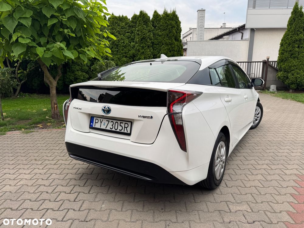Toyota Prius Hybrid Comfort - 8