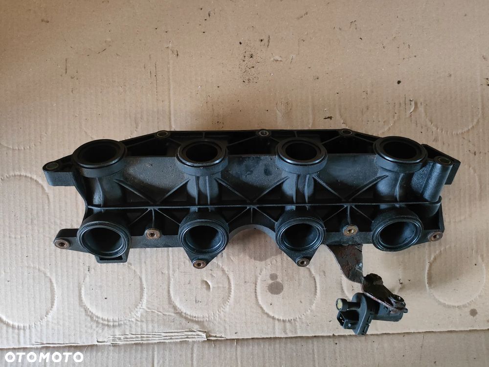 Renault MASTER II LIFT 2.5 dci KOLEKTOR SSACY 8200684323 - 6