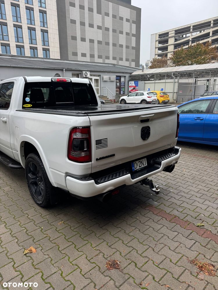 RAM 1500 Crew Cab Shortbed Laramie - 3
