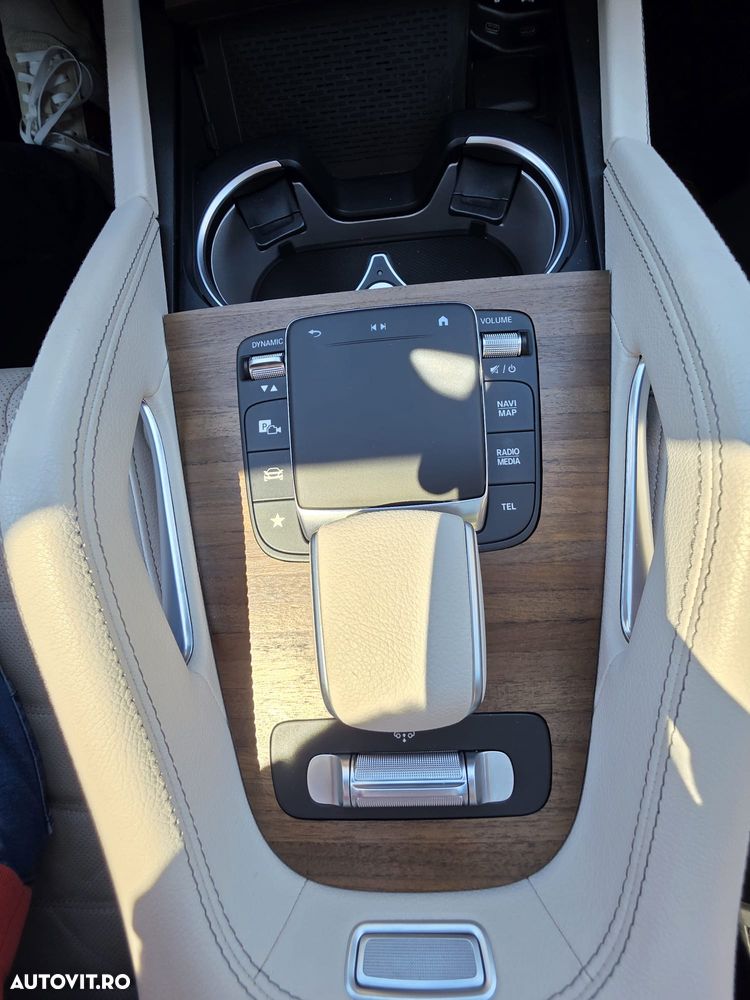 Mercedes-Benz GLE - 33