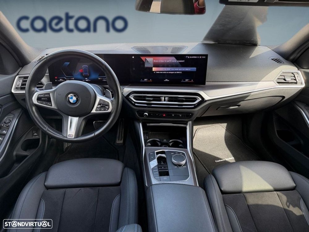 BMW 320 d Pack Desportivo M Auto - 11