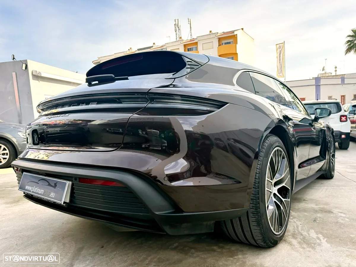 Porsche Taycan Sport Turismo 4S - 47