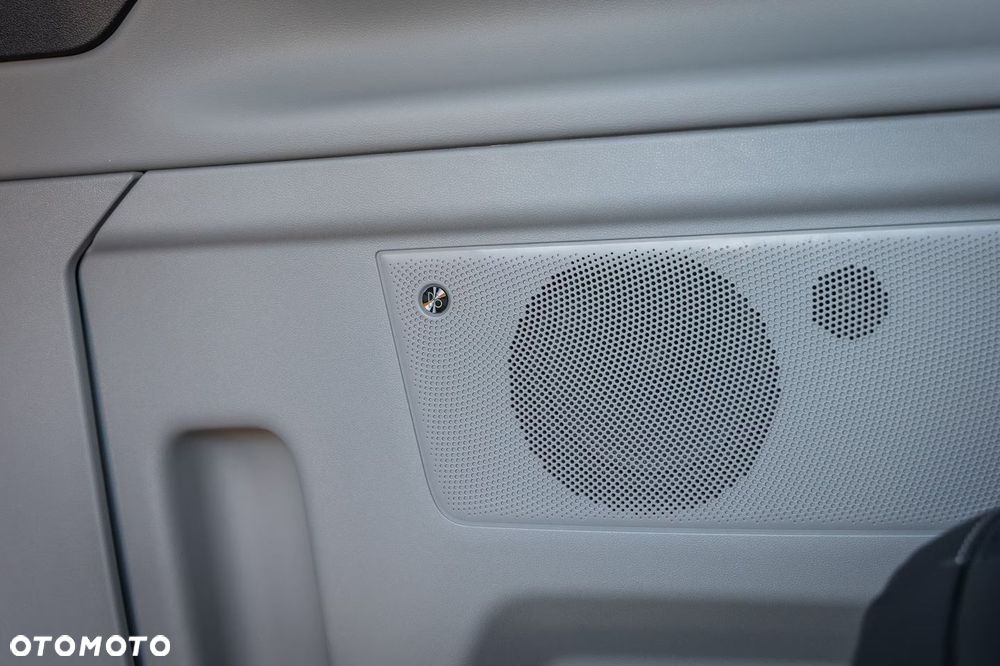 Ford Tourneo Custom 2.5 PHEV CVT 340 L2 Titanium X - 24