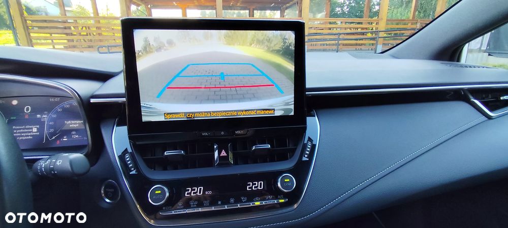 Toyota Corolla 1.8 Hybrid Comfort - 26