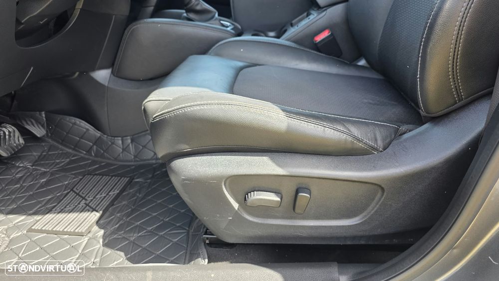 Nissan Qashqai 1.6 dCi Xtronic TEKNA - 14