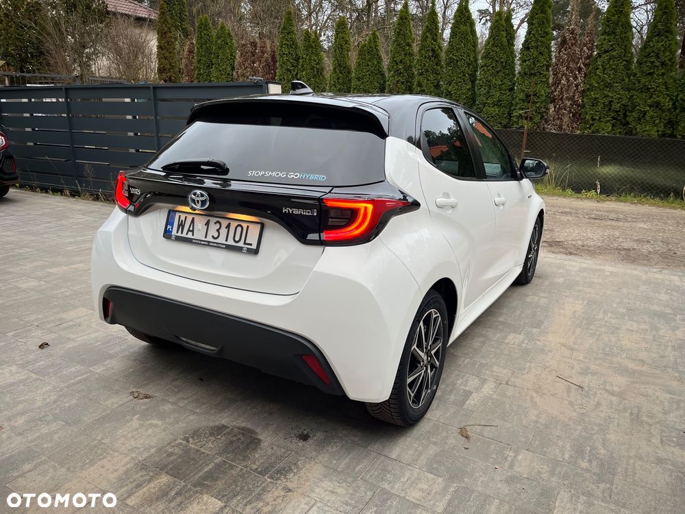 Toyota Yaris Hybrid 1.5 Executive - 16