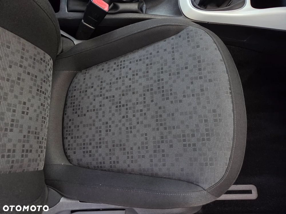 Opel Adam 1.2 Black Link - 16