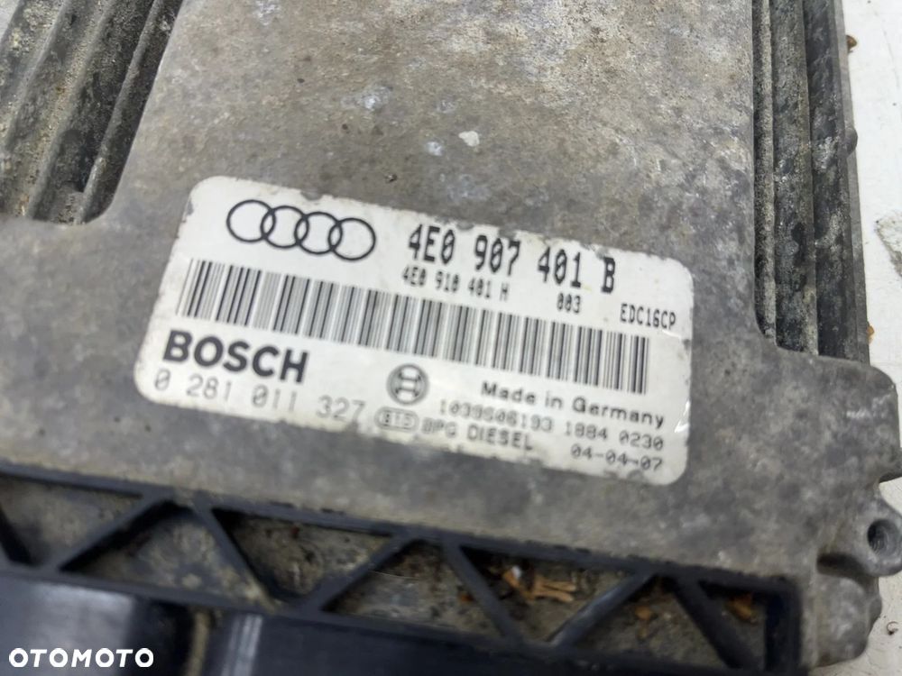 Komputer silnika Audi A8 D3 3.0 TDI sterownik ECU 4e0907401b 0281011327 - 4