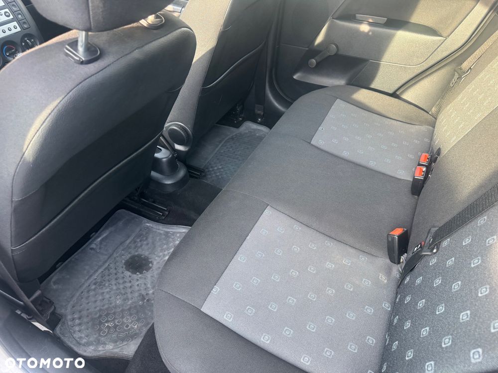Ford Fiesta - 7