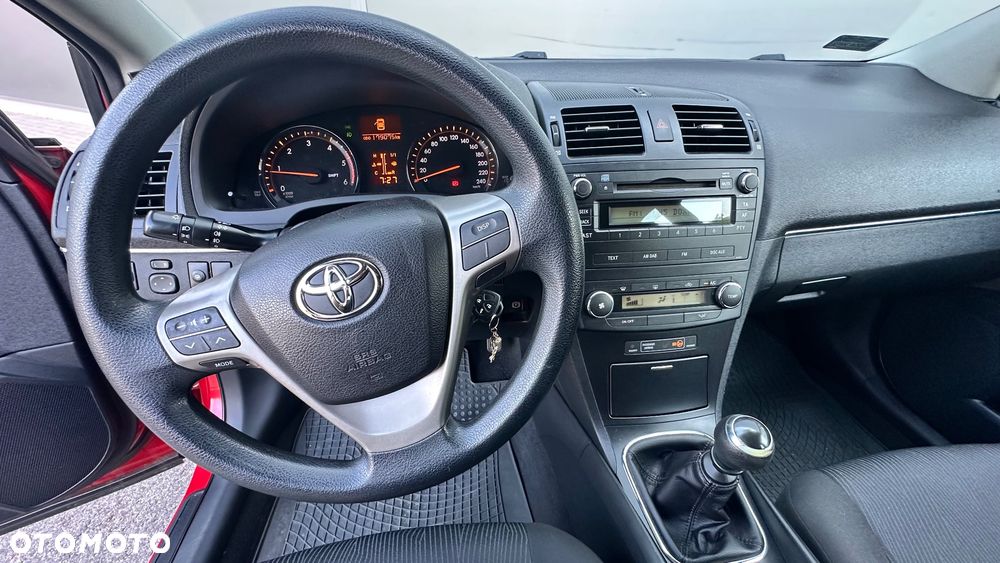 Toyota Avensis 2.0 D-4D 2010 - 7
