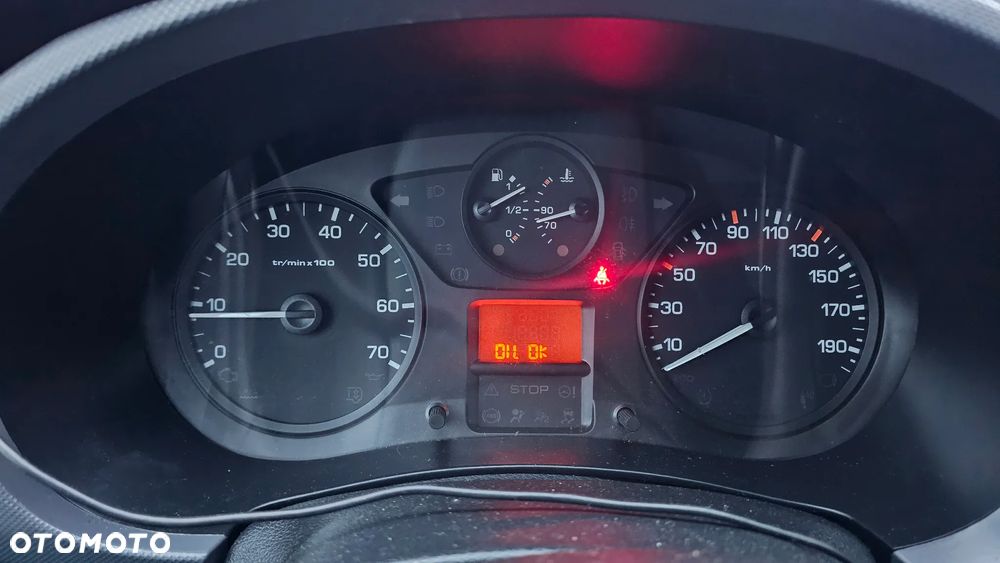 Citroën BERLINGO LONG - 23