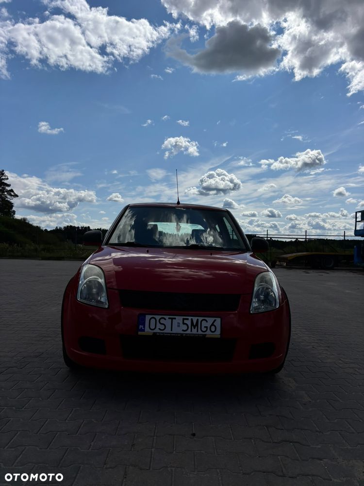 Suzuki Swift 1.3 GC - 6
