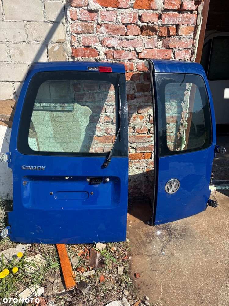 drzwi prawe lewe tył skrzydłowe  VOLKSWAGEN CADDY III LL5M