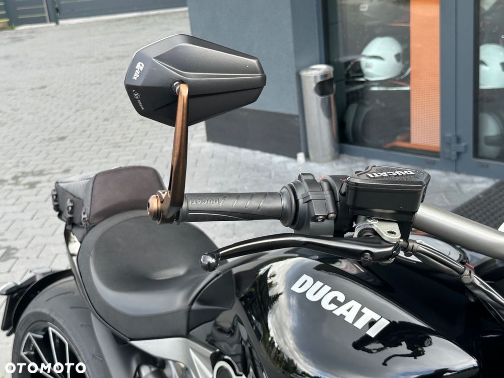 Ducati Diavel - 16