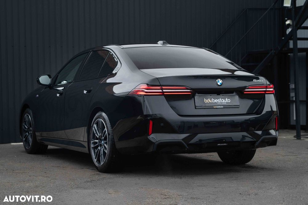 BMW Seria 5 520d AT MHEV - 35