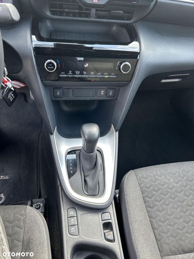 Toyota Yaris Cross Hybrid 1.5 Comfort - 21