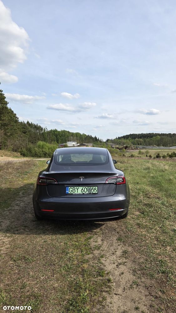 Tesla Model 3 RWD Hinterradantrieb - 5