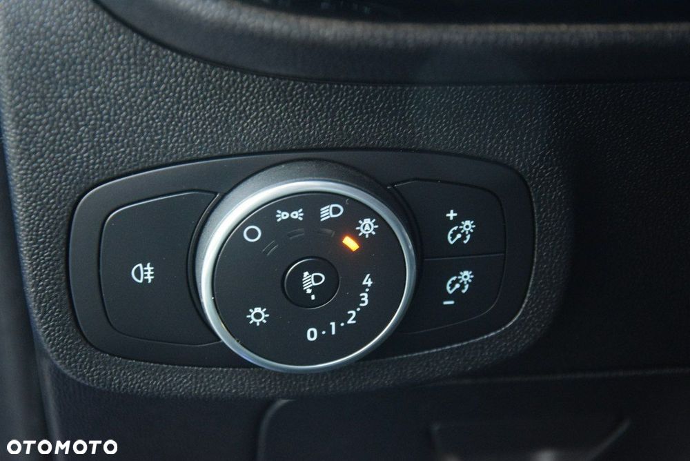 Ford Fiesta 1.1 S&S TREND - 35