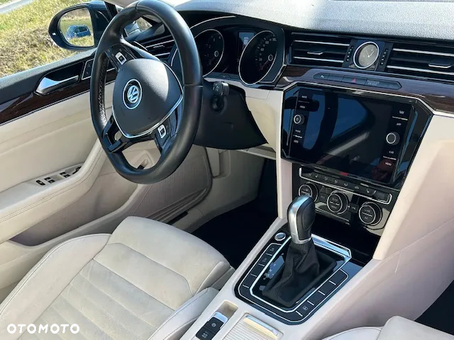Volkswagen Passat 2.0 TSI BMT Highline DSG - 13