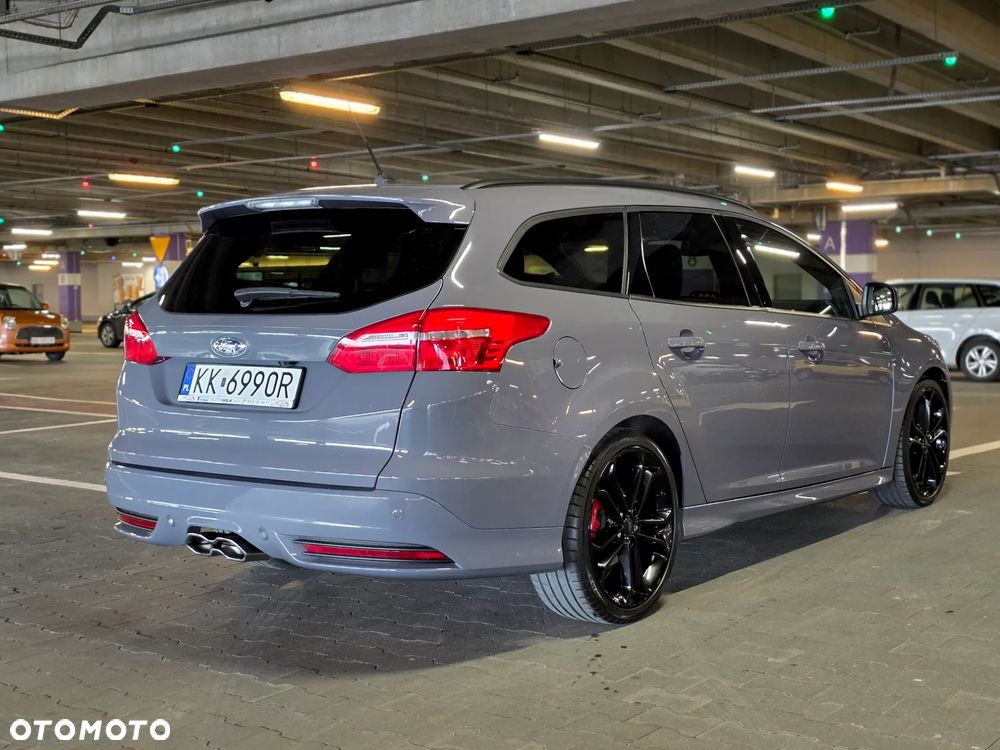 Ford Focus Turnier 2.0 EcoBoost ST - 7
