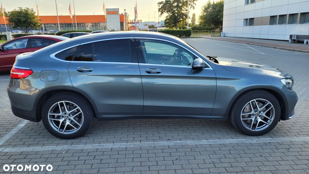 Mercedes-Benz GLC - 9