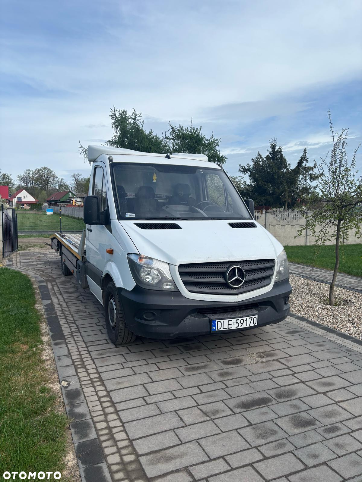 Mercedes-Benz Sprinter - 2