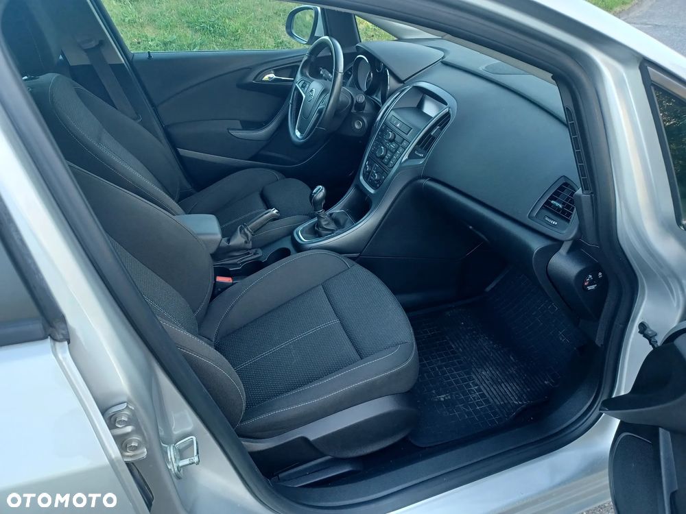 Opel Astra - 10
