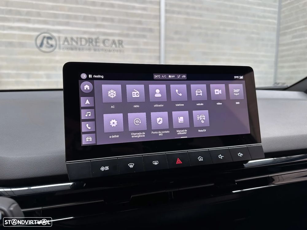MG MG4 77 kWh Extended Range Luxury - 22
