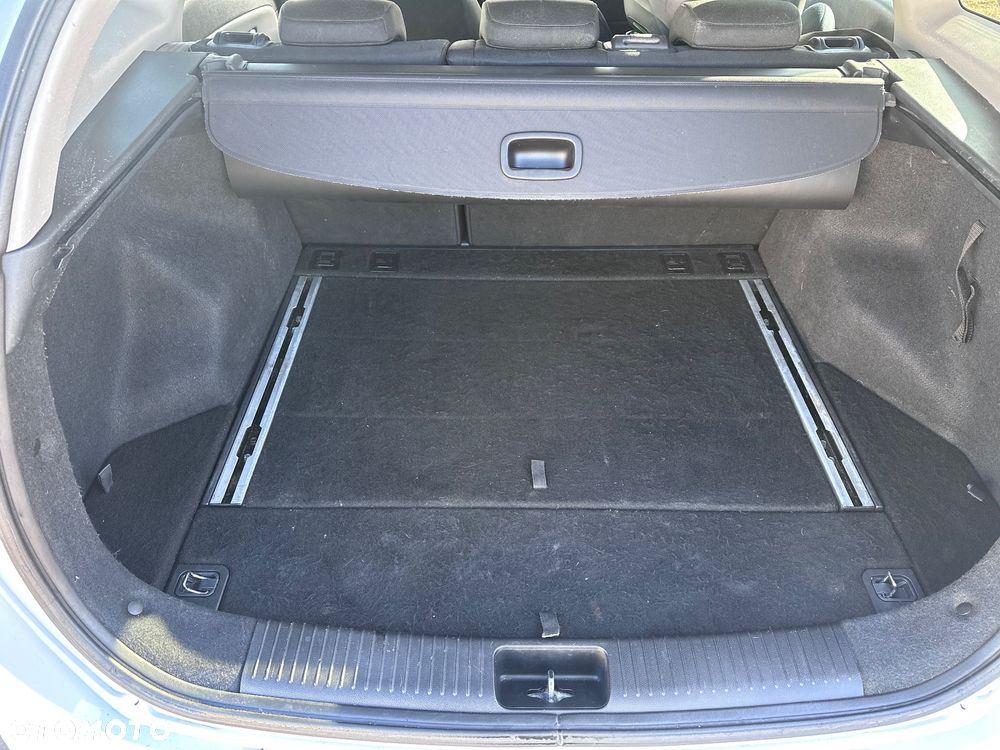 Kia Ceed 1.6 CRDi 128 Platinum Edition - 21