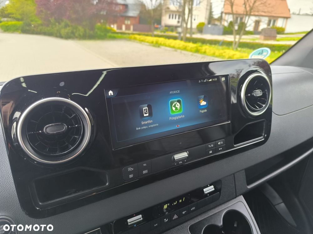 Mercedes-Benz Sprinter - 27