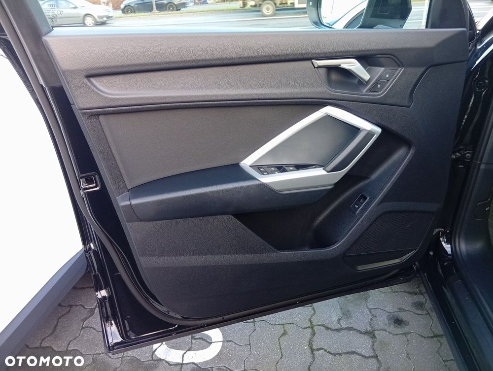 Audi Q3 Sportback - 18