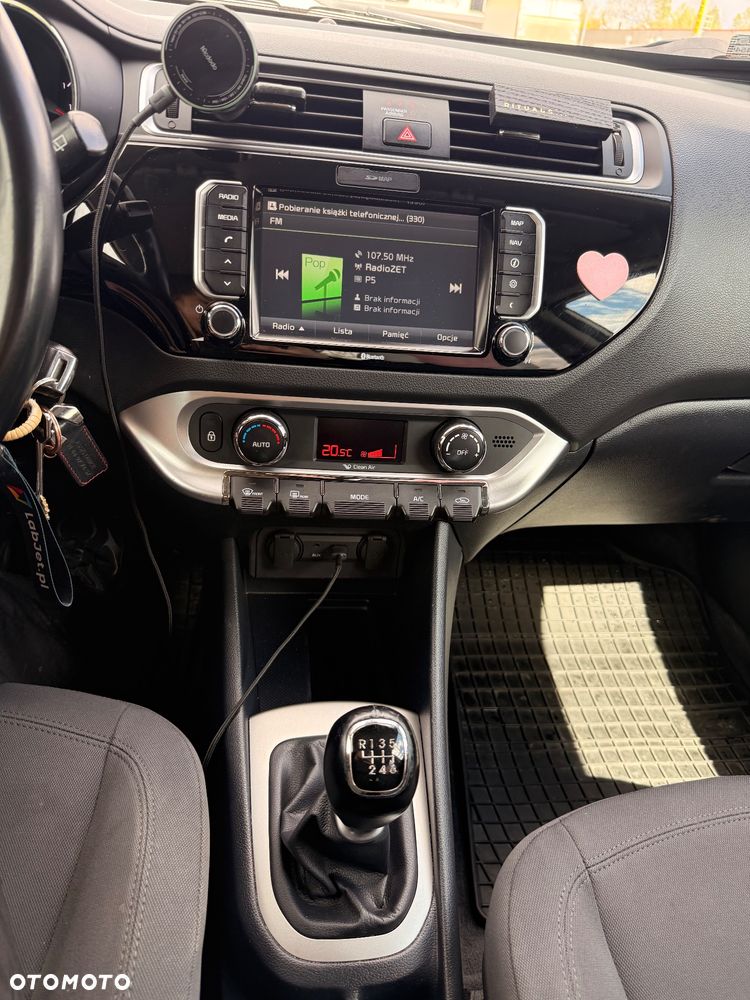 Kia Rio 1.4 crdi L - 9