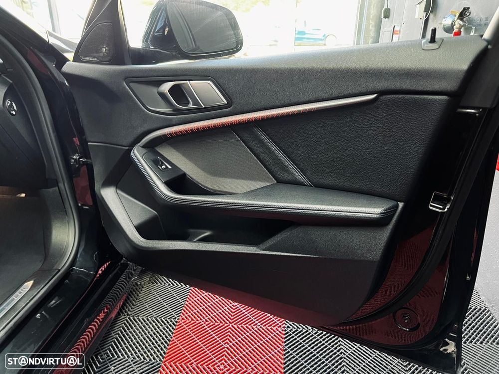 BMW 116 d Pack M Auto - 42